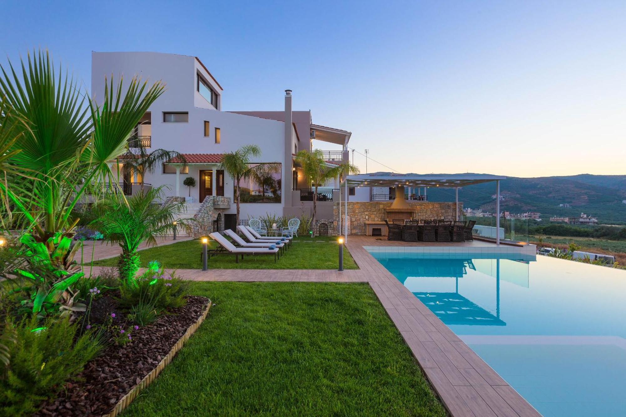 Villa Anemeli - Luxury Pool Villa With Gorgeous Seaview 키사모스 외부 사진
